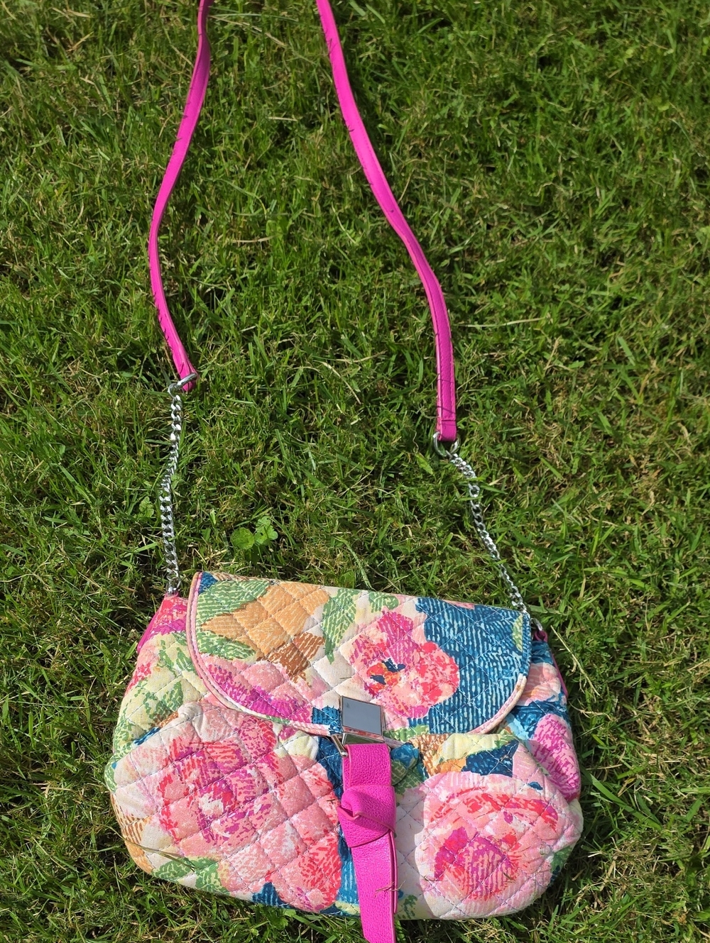 Quilted Floral Crossbody Bag in Pink